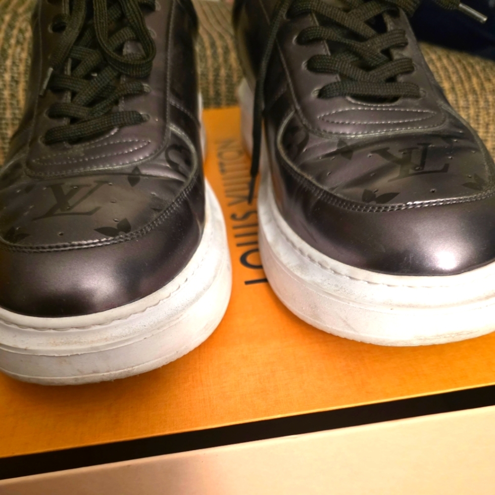 Louis Vuitton Beverly Hills Sneakers Men's Size 9.5 - Picture 8 of 12
